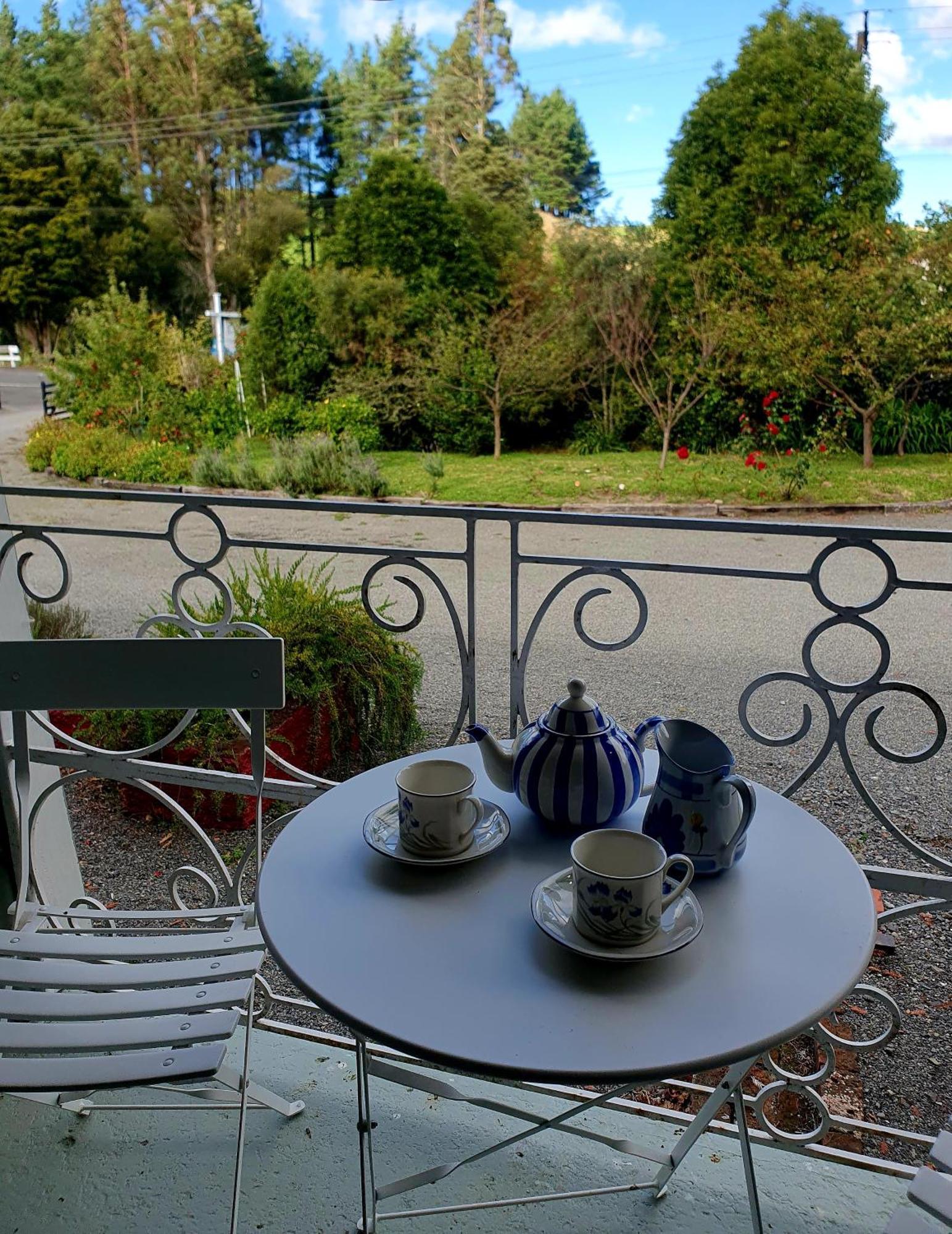 The Old Dairy Factory Bed & Breakfast Norsewood Exterior foto