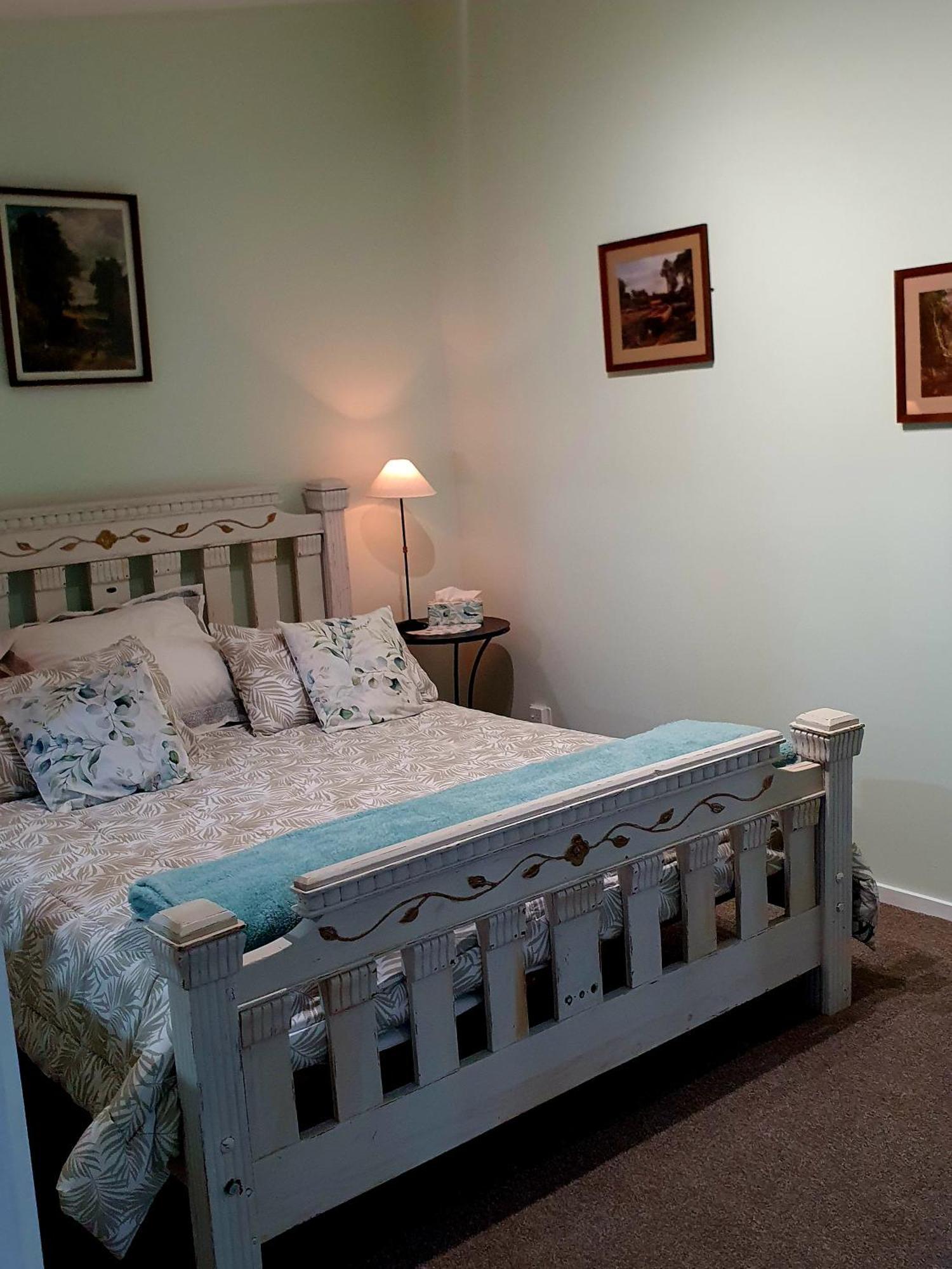 The Old Dairy Factory Bed & Breakfast Norsewood Exterior foto